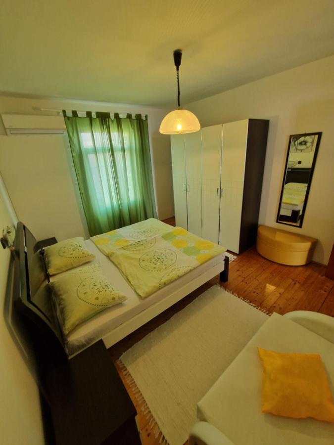 Villa Cvetic Selce Luaran gambar